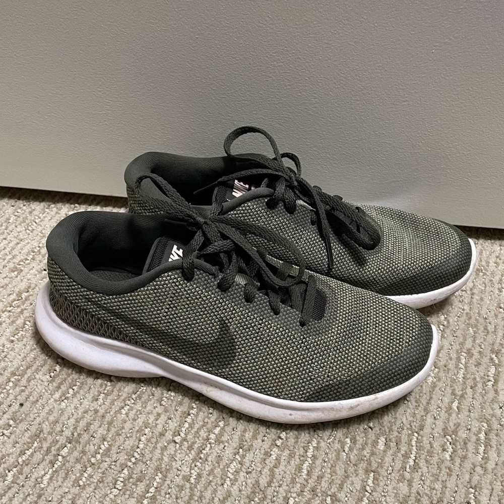 Nike Flex Experience Rn 7